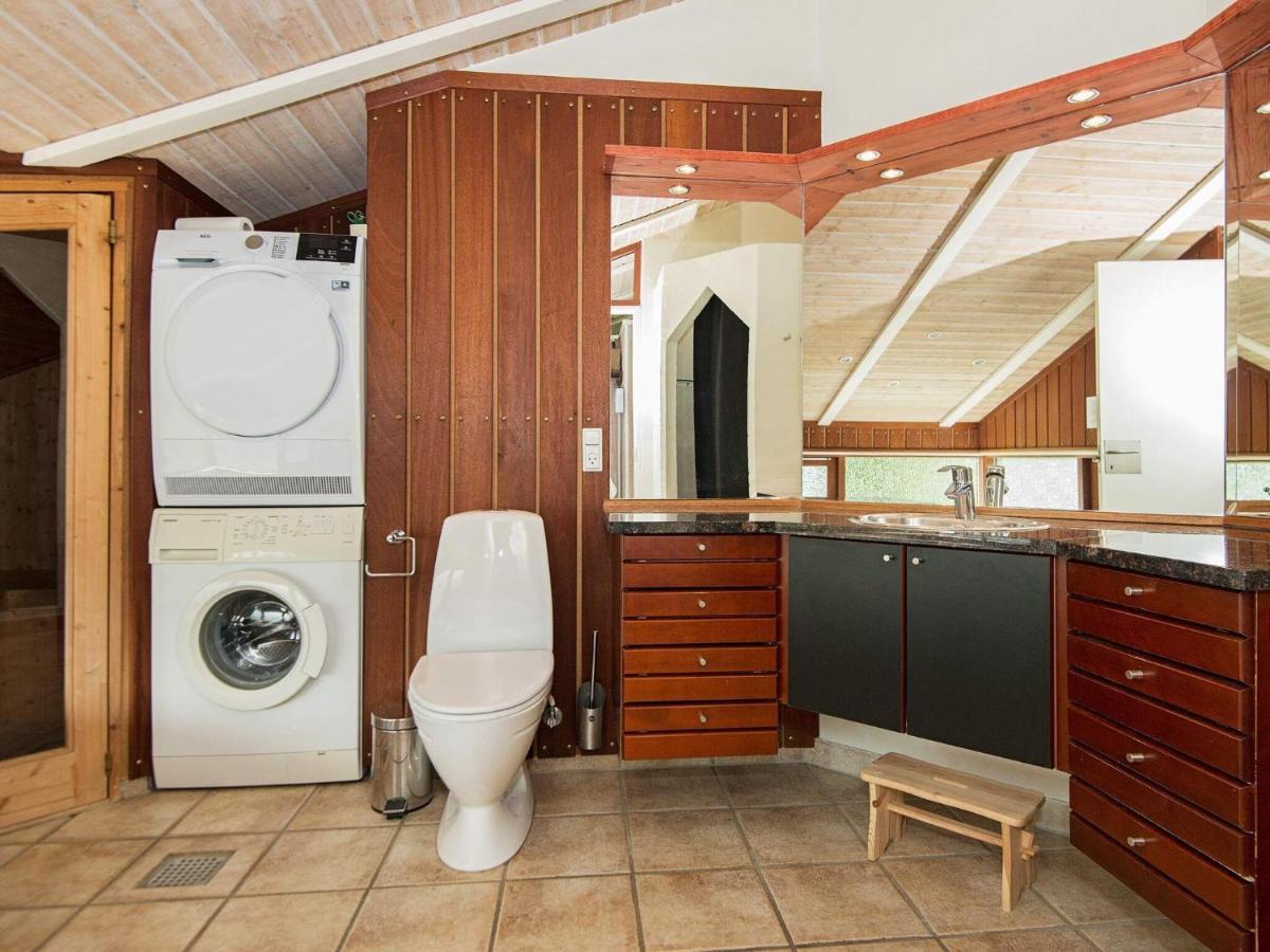 7 Person Holiday Home In Sj Lund Sjolund Exterior foto