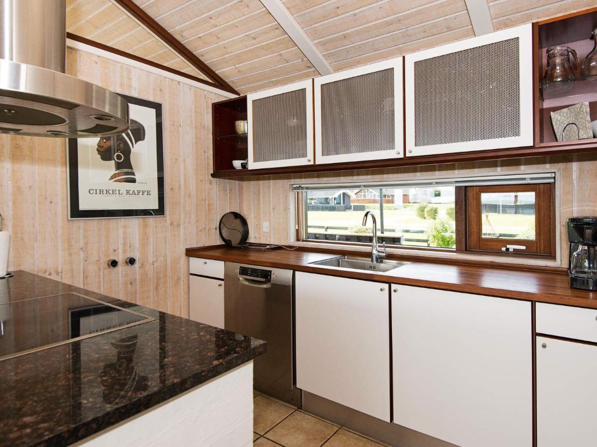 7 Person Holiday Home In Sj Lund Sjolund Exterior foto